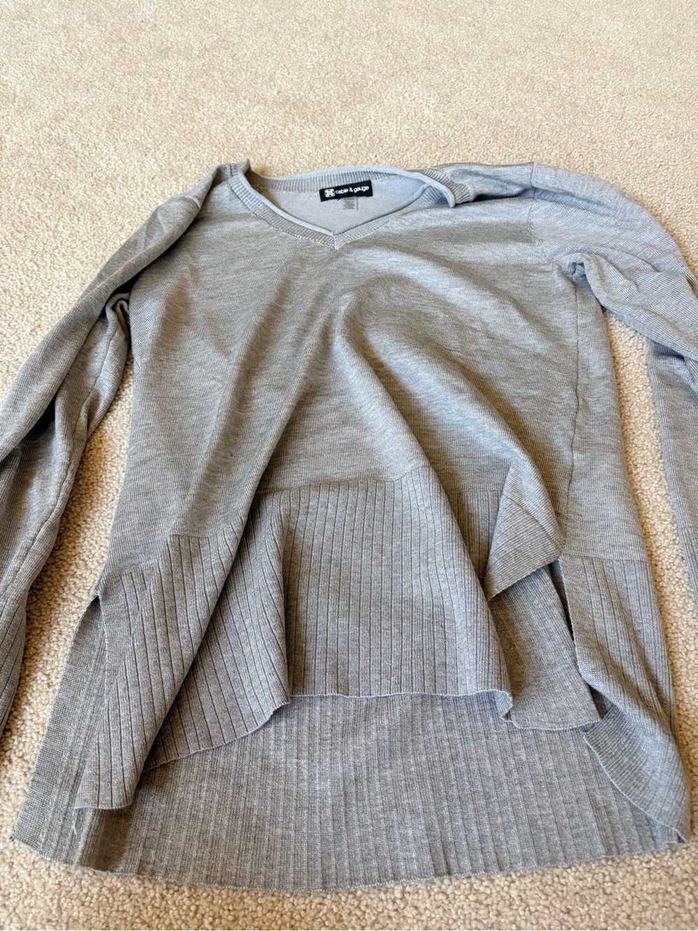 Cable & Gauge Light Gray V-Neck Sweater